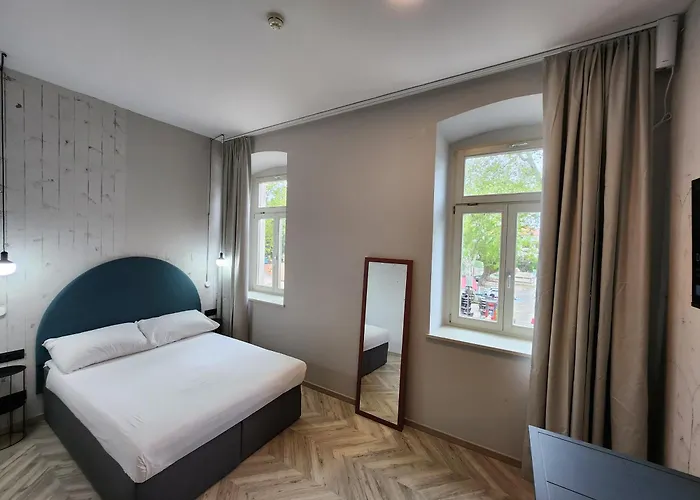 3 SterneHotel Amfiteatar