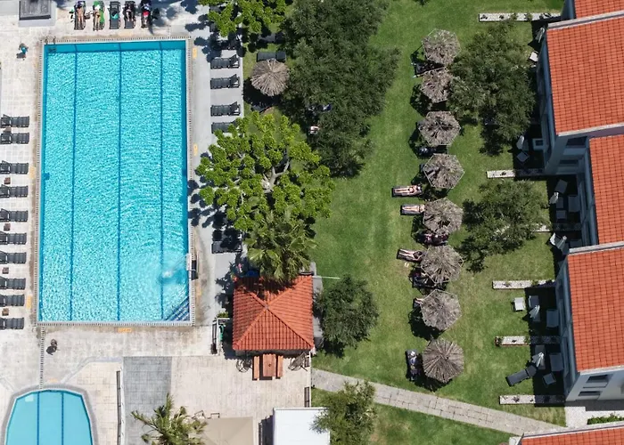 ILIOS K Village