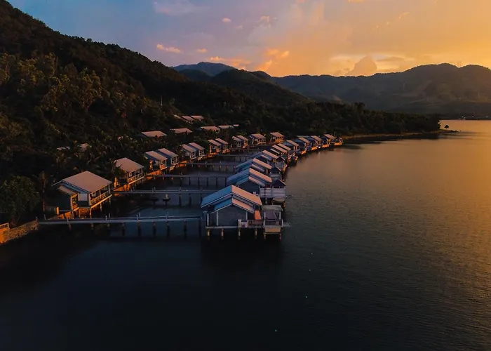 Vedana Lagoon & Spa