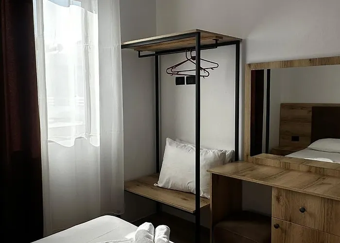 Hotel Athina