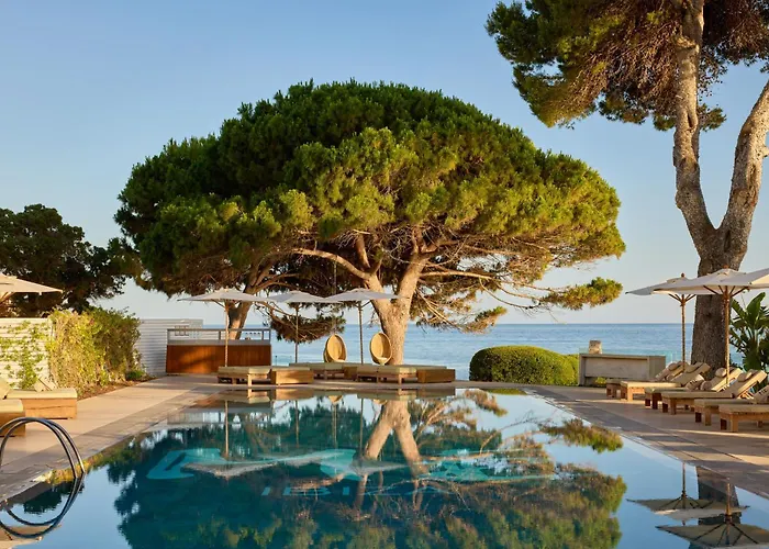 Me Ibiza - The Leading s Of The World