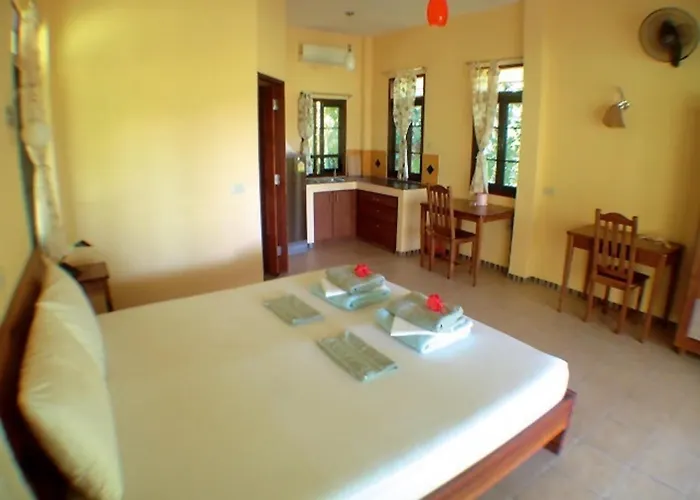Lake View Bungalows