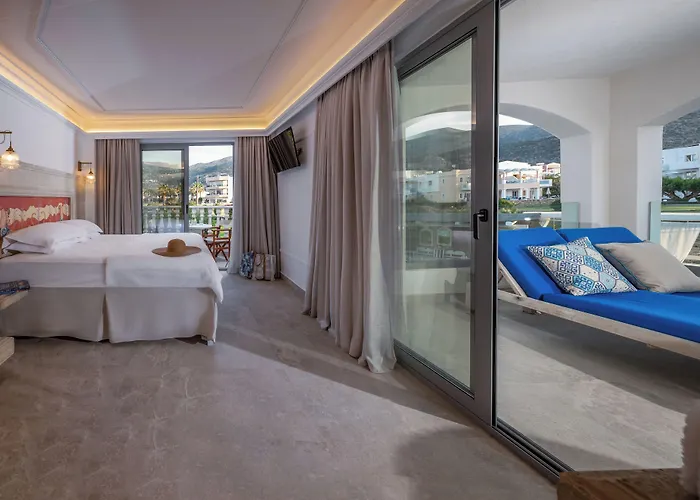 Parthenis Beach, Suites By The Sea