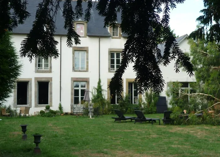 Familienhotel: Domaine De La Bastille, Manoir Du Xvll, Bed And Breakfast