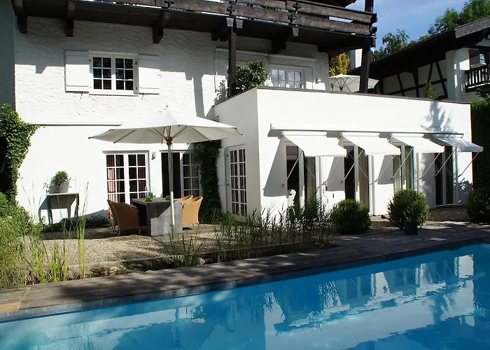 Ferienvermietung: Landhaus Am Plattenbichl - Luxus Apartment mit Privat-Pool und Sauna