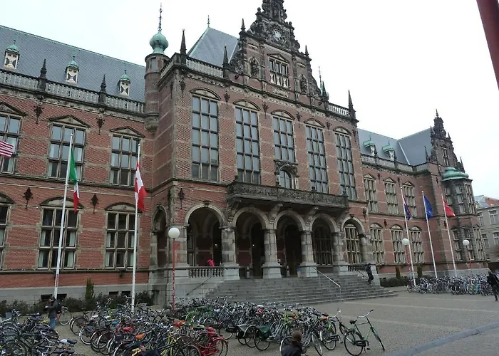 University Hotel