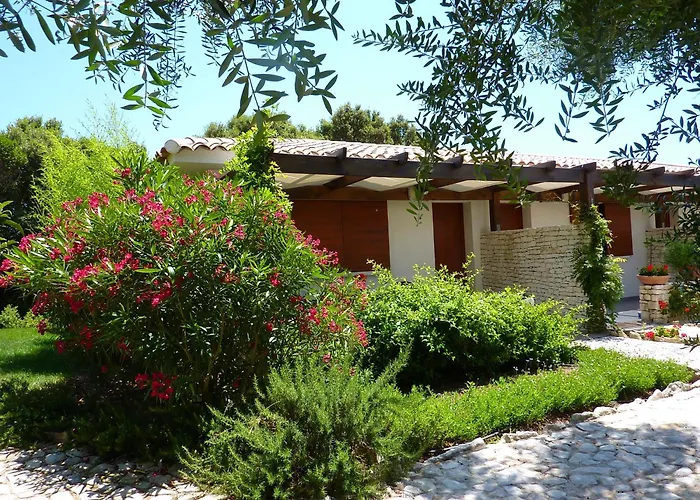 Hotel mit Pool: Poisson Rouge