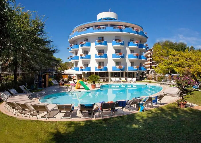 3-Sterne-Hotel: Hotel Playa Blanca