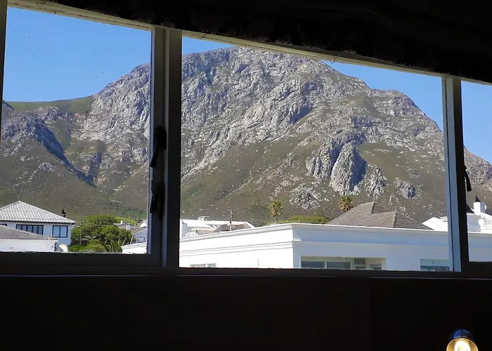 Villa: Hermanus Beach Villa