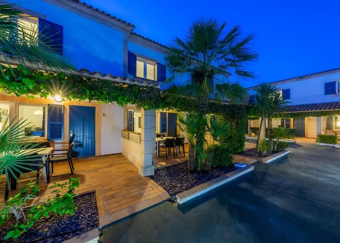Apartamentos Iris