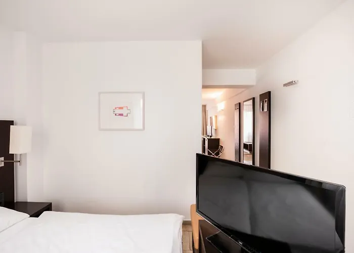 Ferienvermietung: Burns Apartments